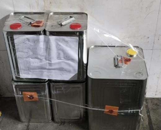 *ખોરાક અને ઔષધ નિયમન તંત્ર પાટણ દ્વારા રૂ.૨.૩૬ લાખની કિંમતનો ૪૦૫ કિલો શંકાસ્પદ ઘી નો જથ્થો સીઝ કરાયો* 