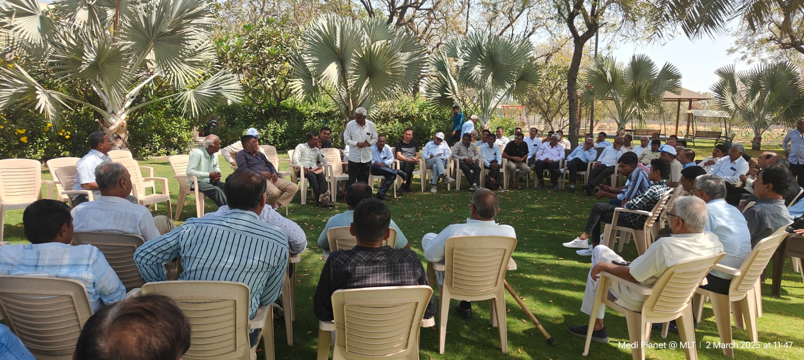 *પ્રાકૃતિક ખેતી કરનાર ખેડૂતોની સહાય માટે સદાય નિસ્વાર્થભાવે તત્પર છે આ ‘ગ્રીન કમાન્ડો’* 