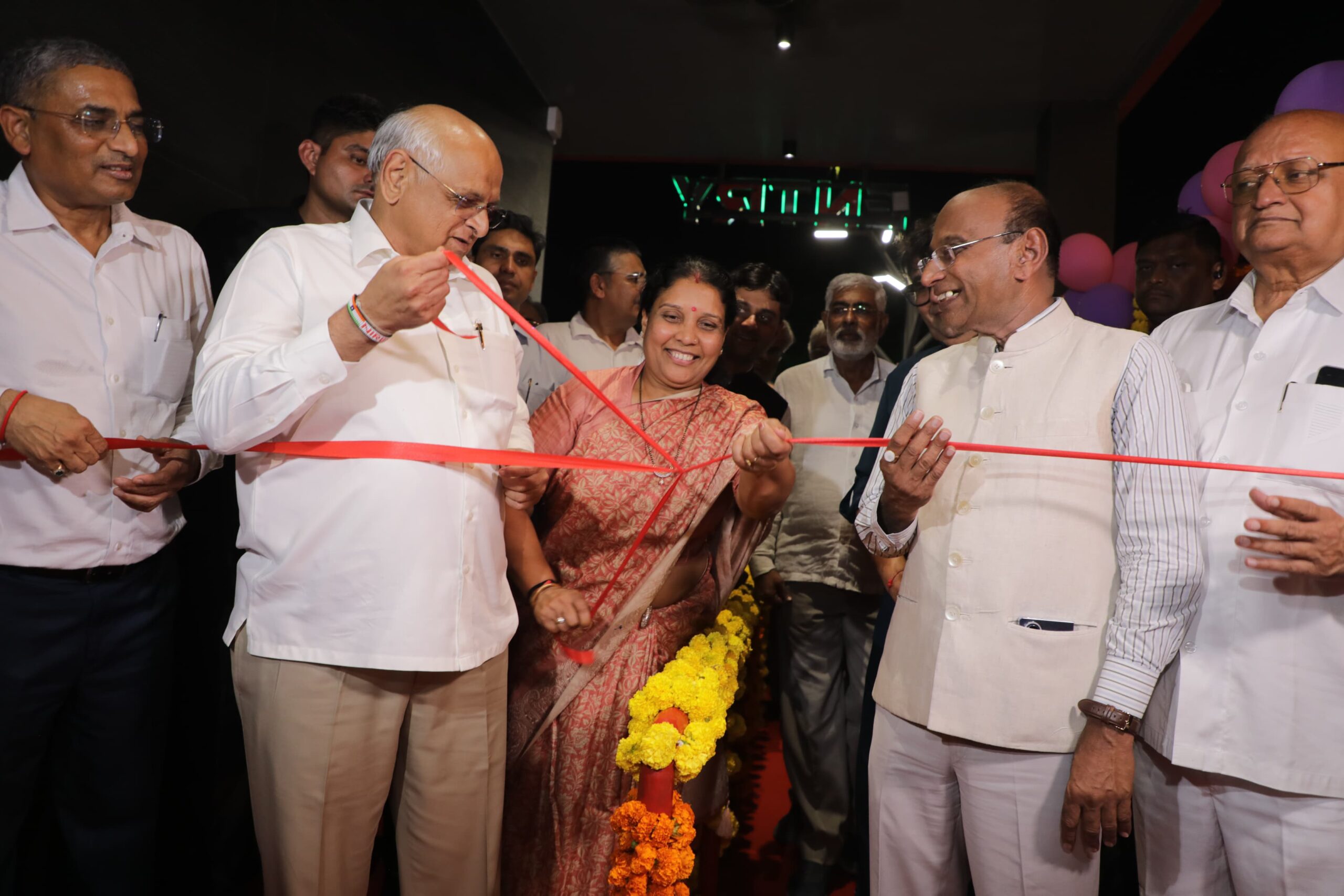 અમદાવાદમાં મુખ્યમંત્રી ભૂપેન્દ્ર પટેલે રી ડેવલપ થયેલા બાલવાટિકાનું લોકાર્પણ કર્યું