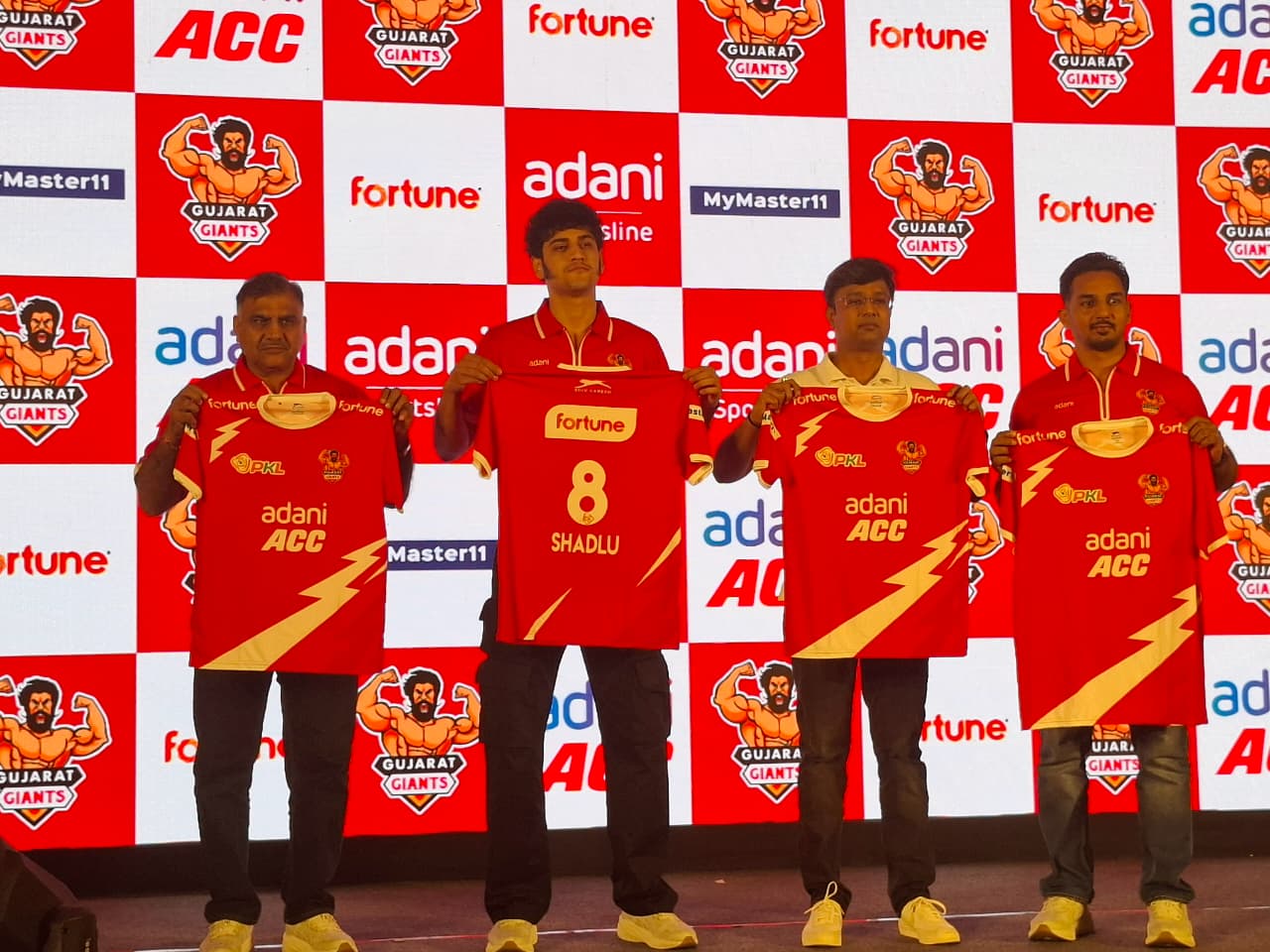 *અદાણી સ્પોર્ટ્સલાઈનની ગુજરાત જાયન્ટ્સે નવી જર્સી લોન્ચ અને નવા કેપ્ટનની જાહેરાત કરી*