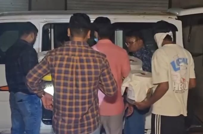 *વલસાડમાં DRIનો મેગા ઑપરેશન: અટગામમાંથી ₹22 કરોડનું અલ્પ્રાઝોલમ ડ્રગ્સ બનાવતી ગુપ્ત ફેક્ટરી ઝડપાઈ*