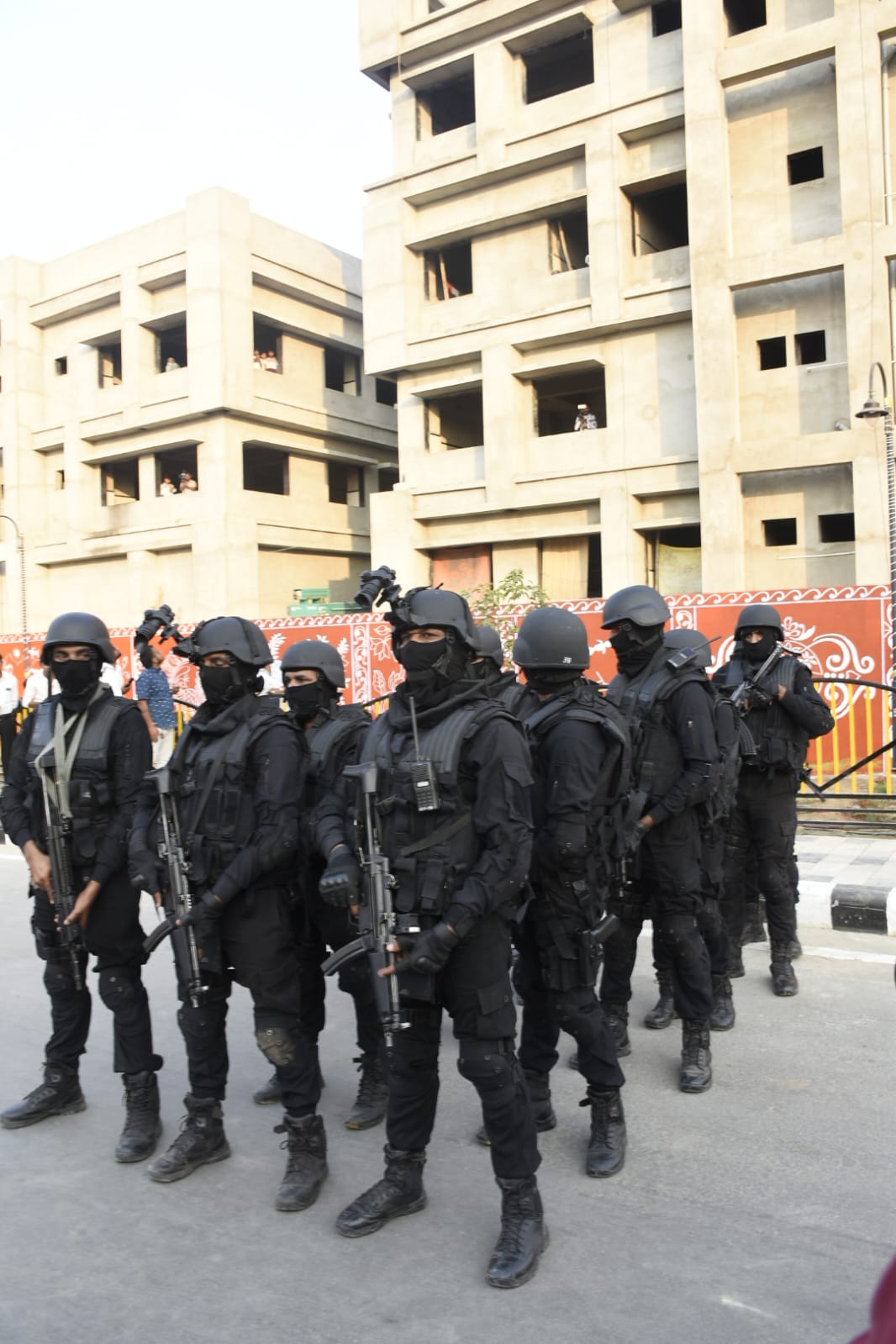 *સુરક્ષા, સંકલ્પ અને સાહસનો સંગમ:પ્રજાસત્તાક પર્વ પૂર્વે ચેતક કમાન્ડોની જોવા મળી દિલધડક મોકડ્રીલ*