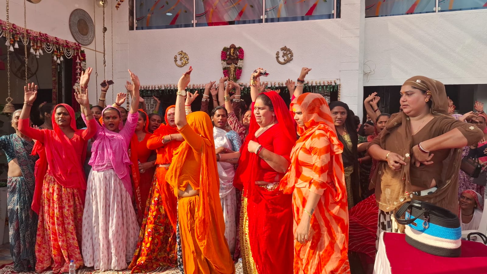 *કઠલાલ કિન્નર વિવાદ મામલે અમદાવાદ કિન્નર સમાજે દર્શાવ્યો વિરોધ*